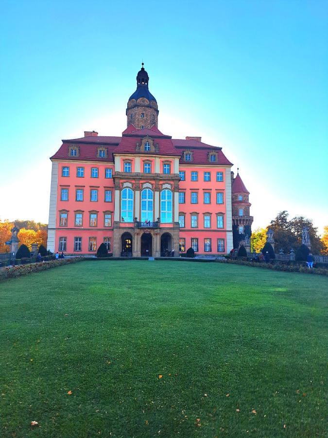 Apartament Dzien Dobry Appartement Wałbrzych Buitenkant foto